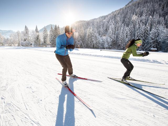 Top Skiing Techniques for Beginners
